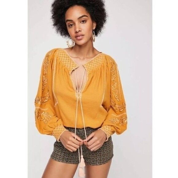 Free People Notting Hill Embroidered Peasant Top NWT - Picture 1 of 9